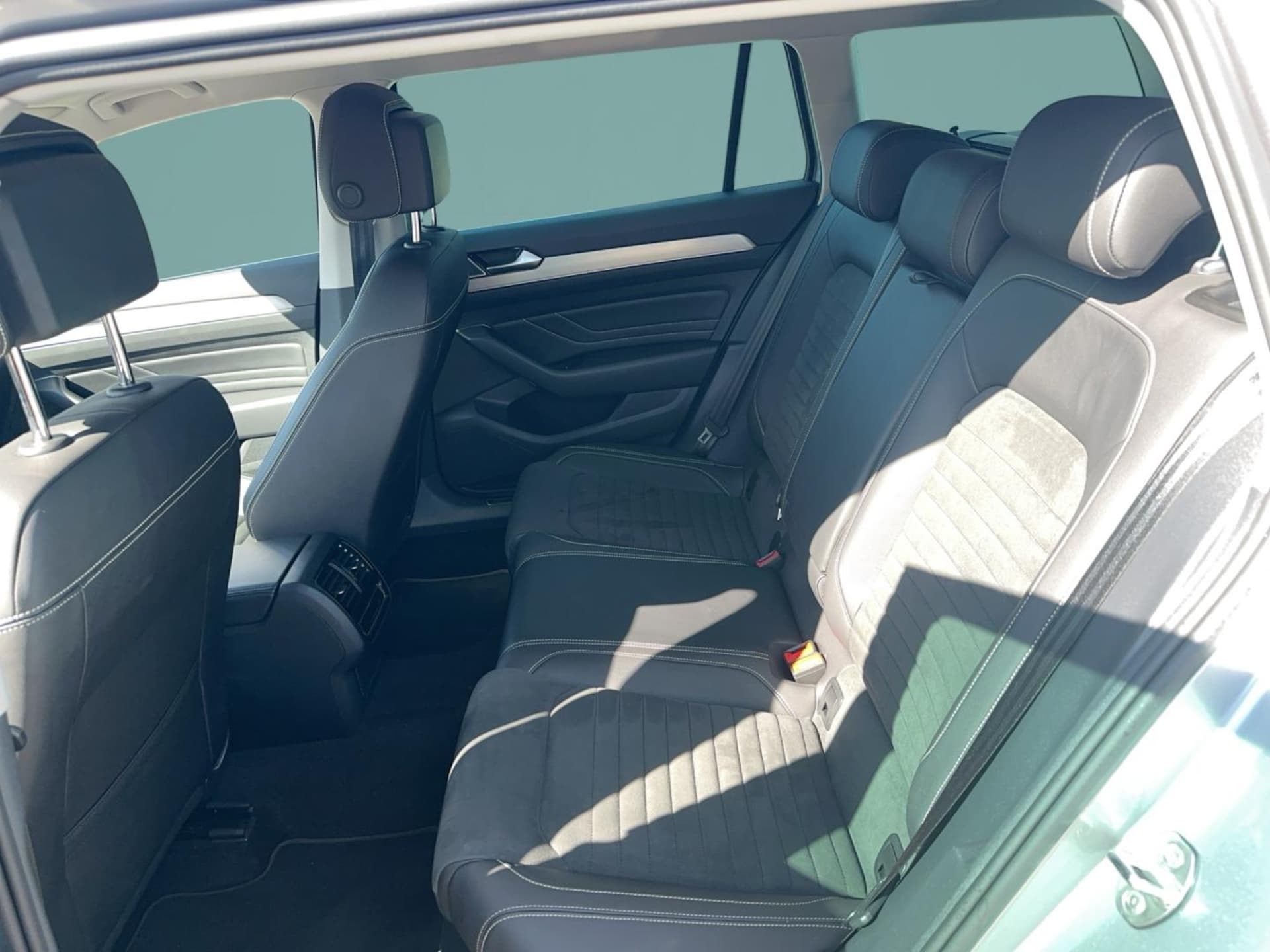 Volkswagen Passat Variant Elegance