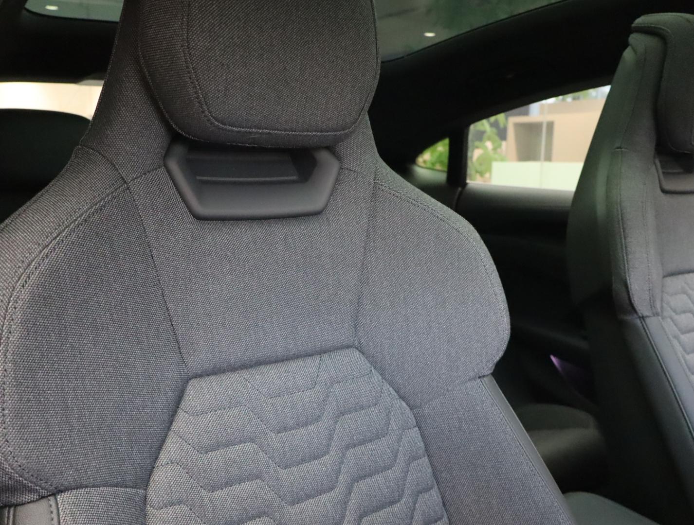 Image about Audi e-tron GT e-tron GT quattro 350,00 kW