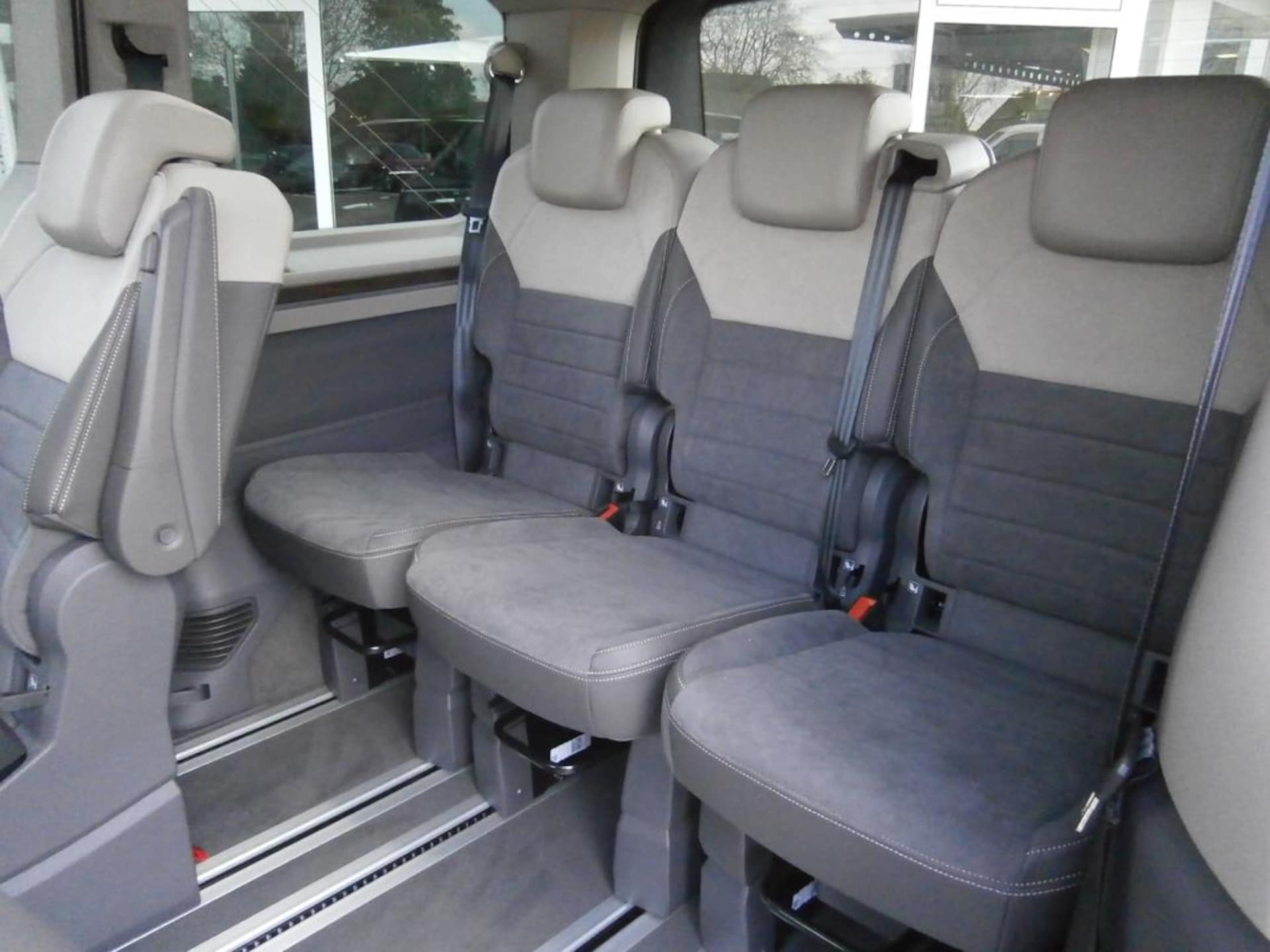 Volkswagen Multivan Style