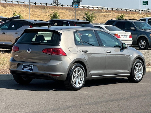 2016 Volkswagen Golf