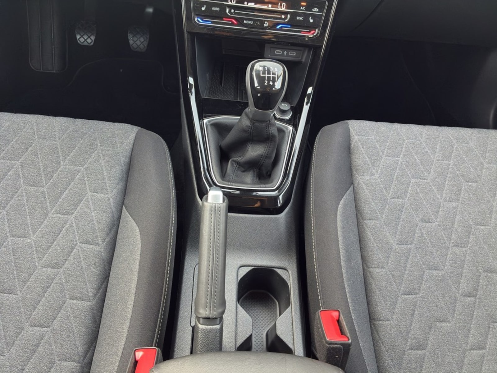 Volkswagen T-Cross – Bild 15