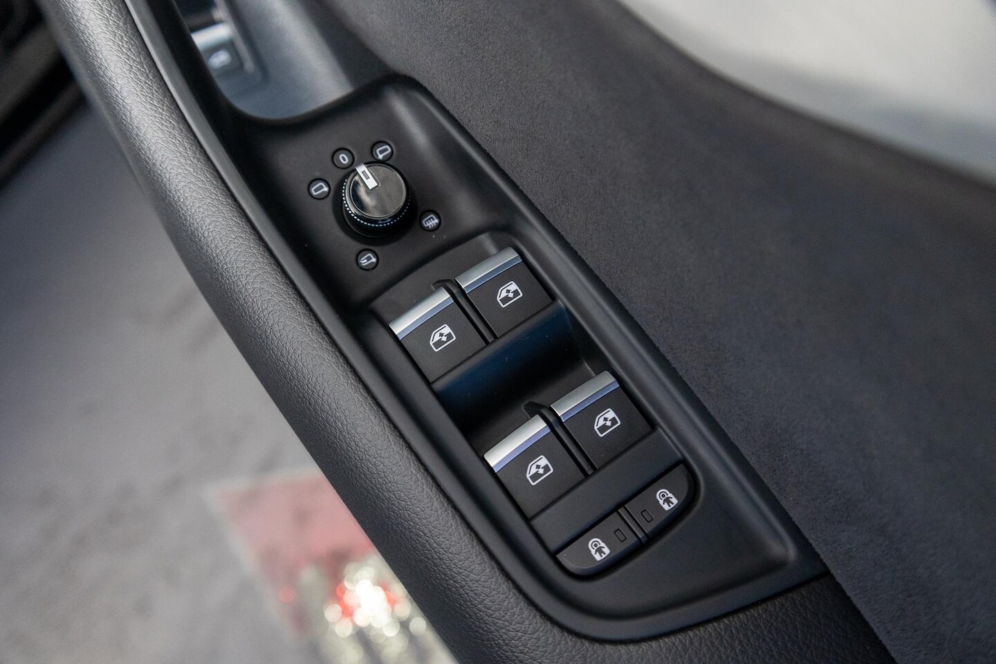 Image about Audi Q8 TFSI e 60 TFSI e quattro tiptronic