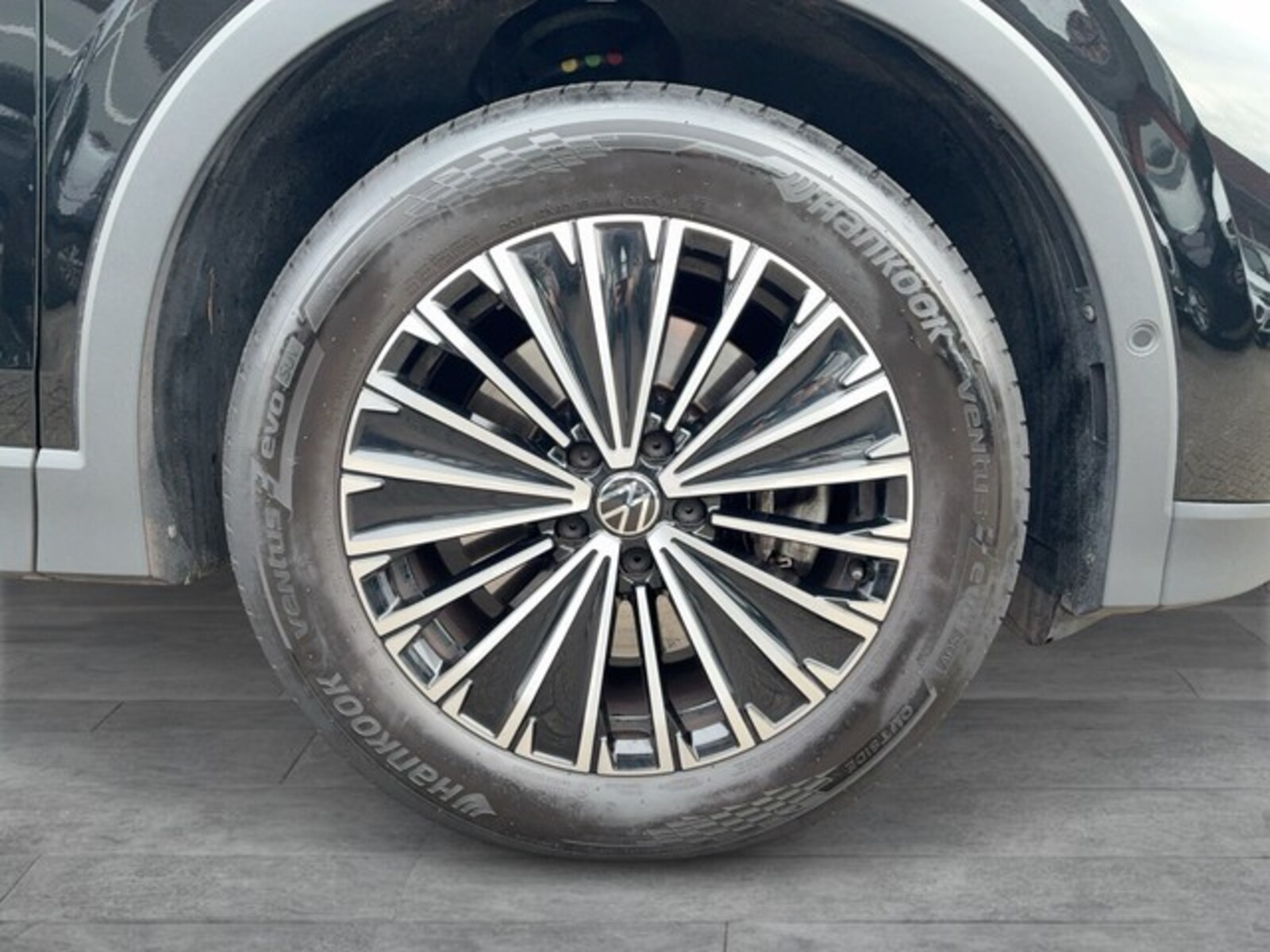 Volkswagen Tiguan – Bild 6