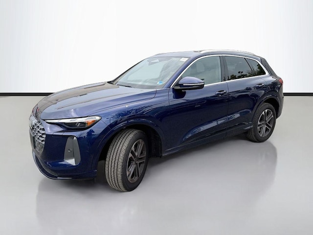 Photo of 2025 Audi Q5
