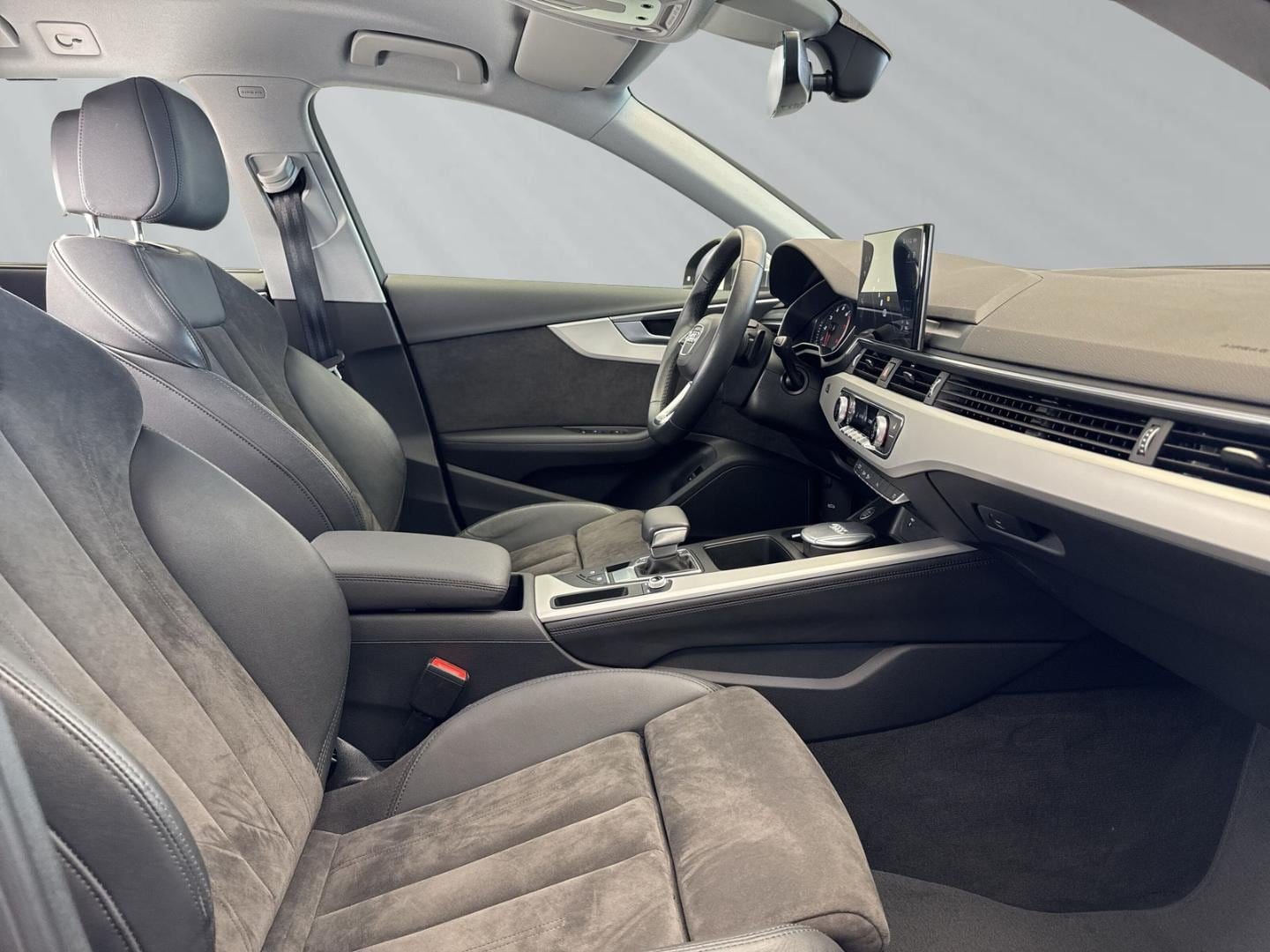 Image about Audi A4 Avant 40 TFSI S tronic