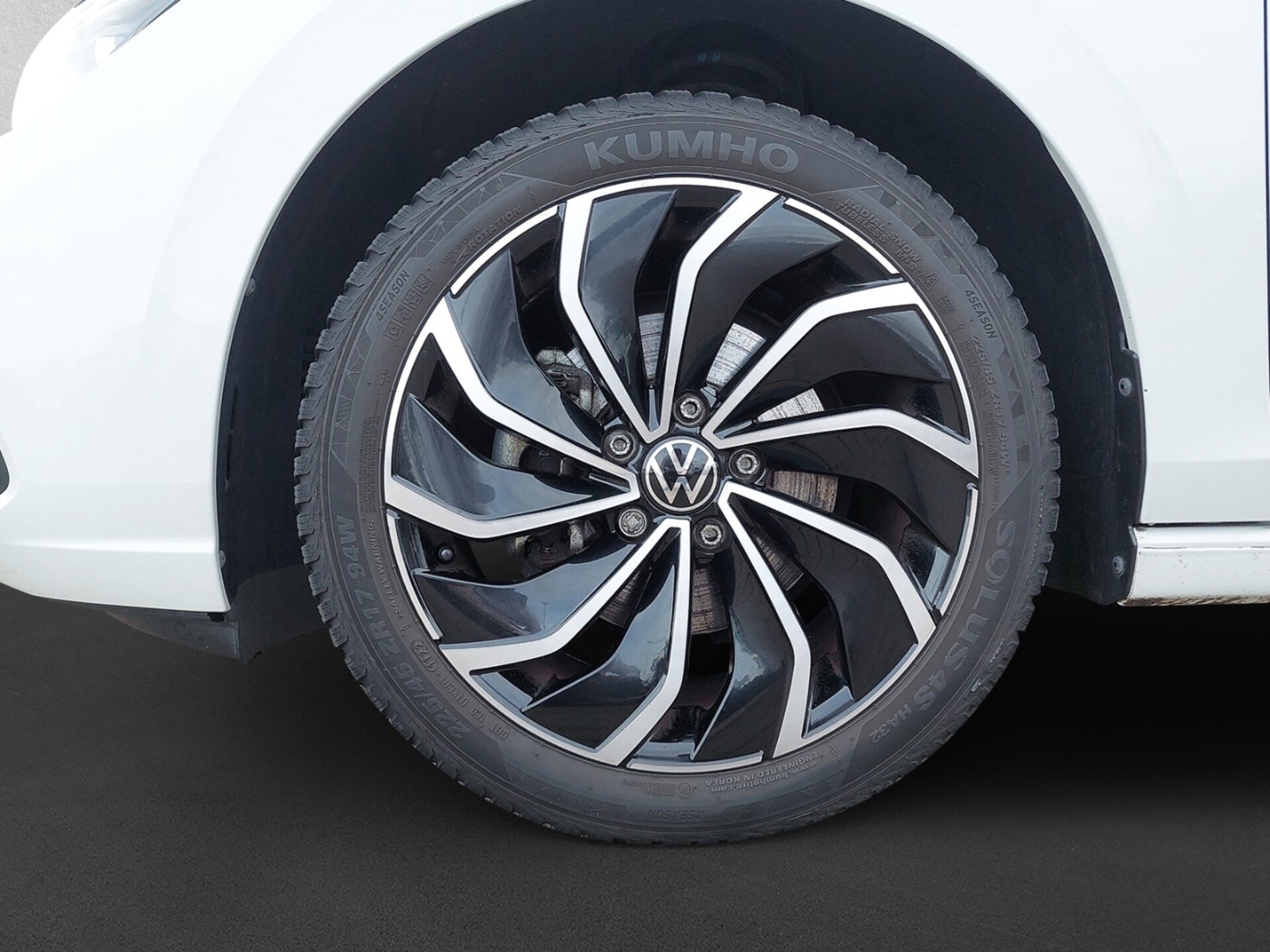 Volkswagen Golf Active