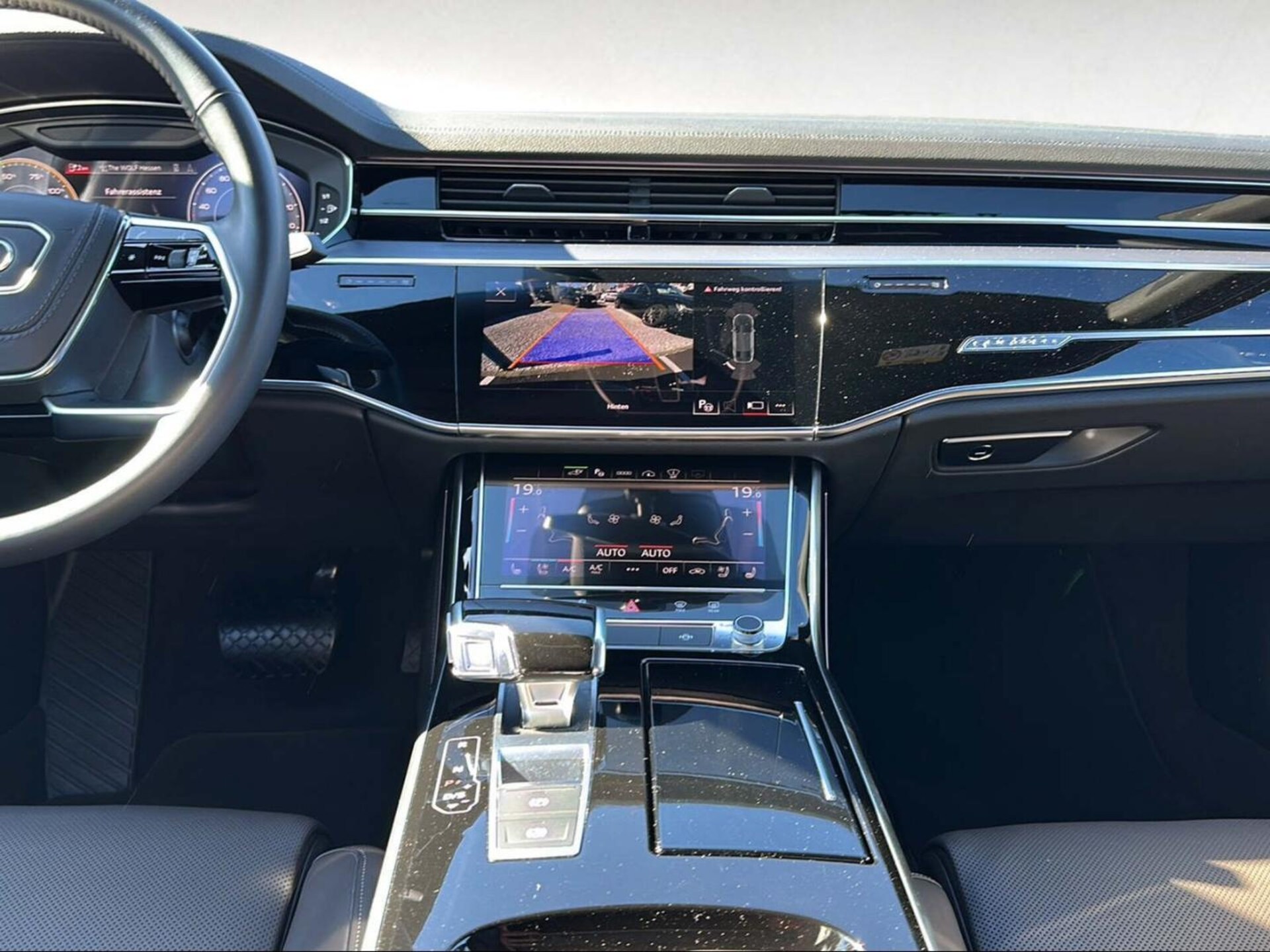 Audi A8 TFSI e