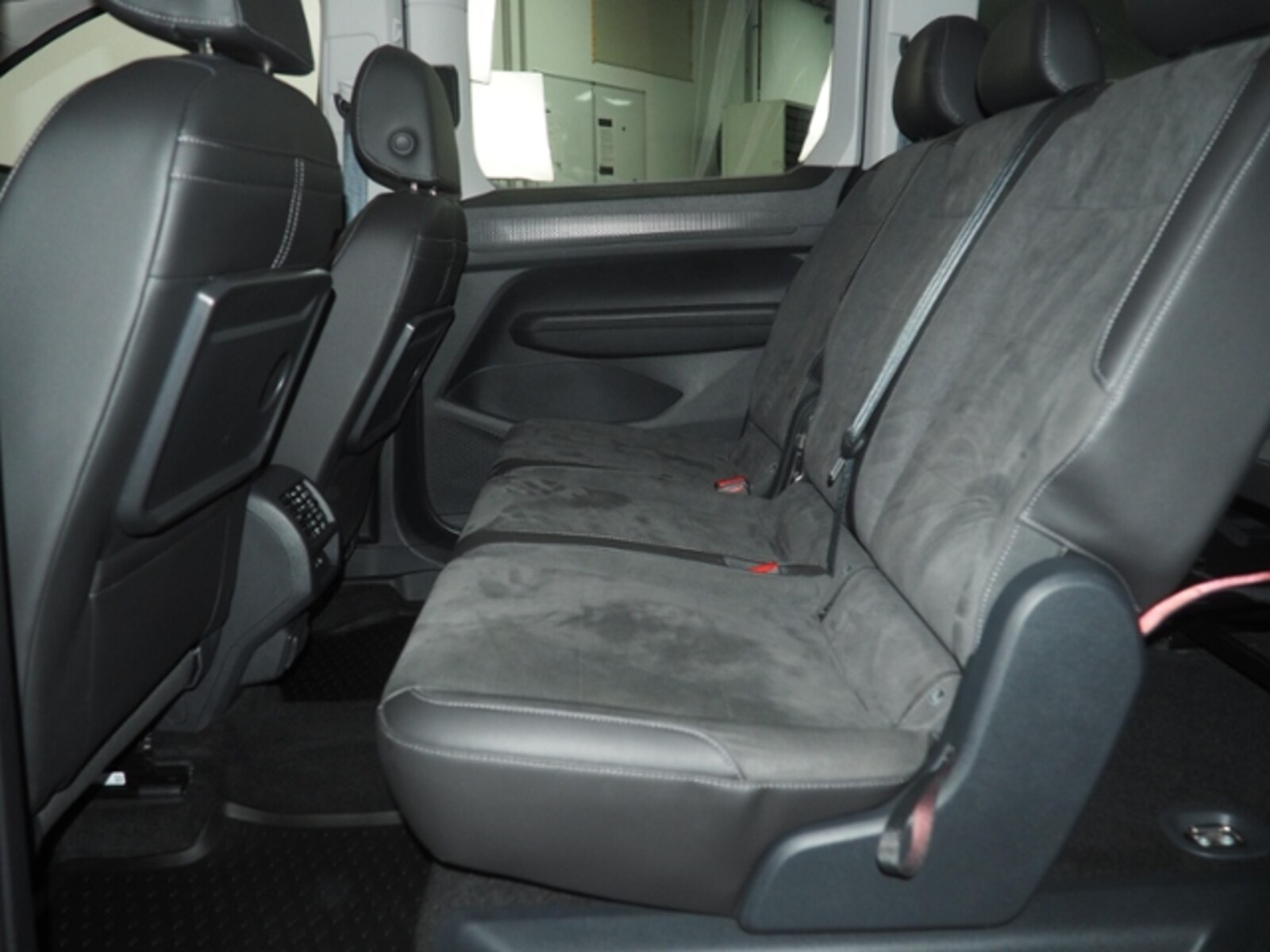 Volkswagen Caddy Maxi – Bild 15