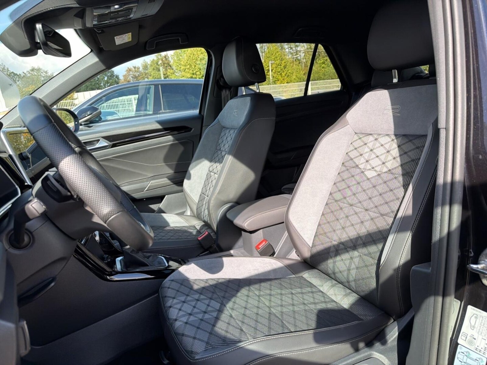 Volkswagen T-Roc – Bild 13