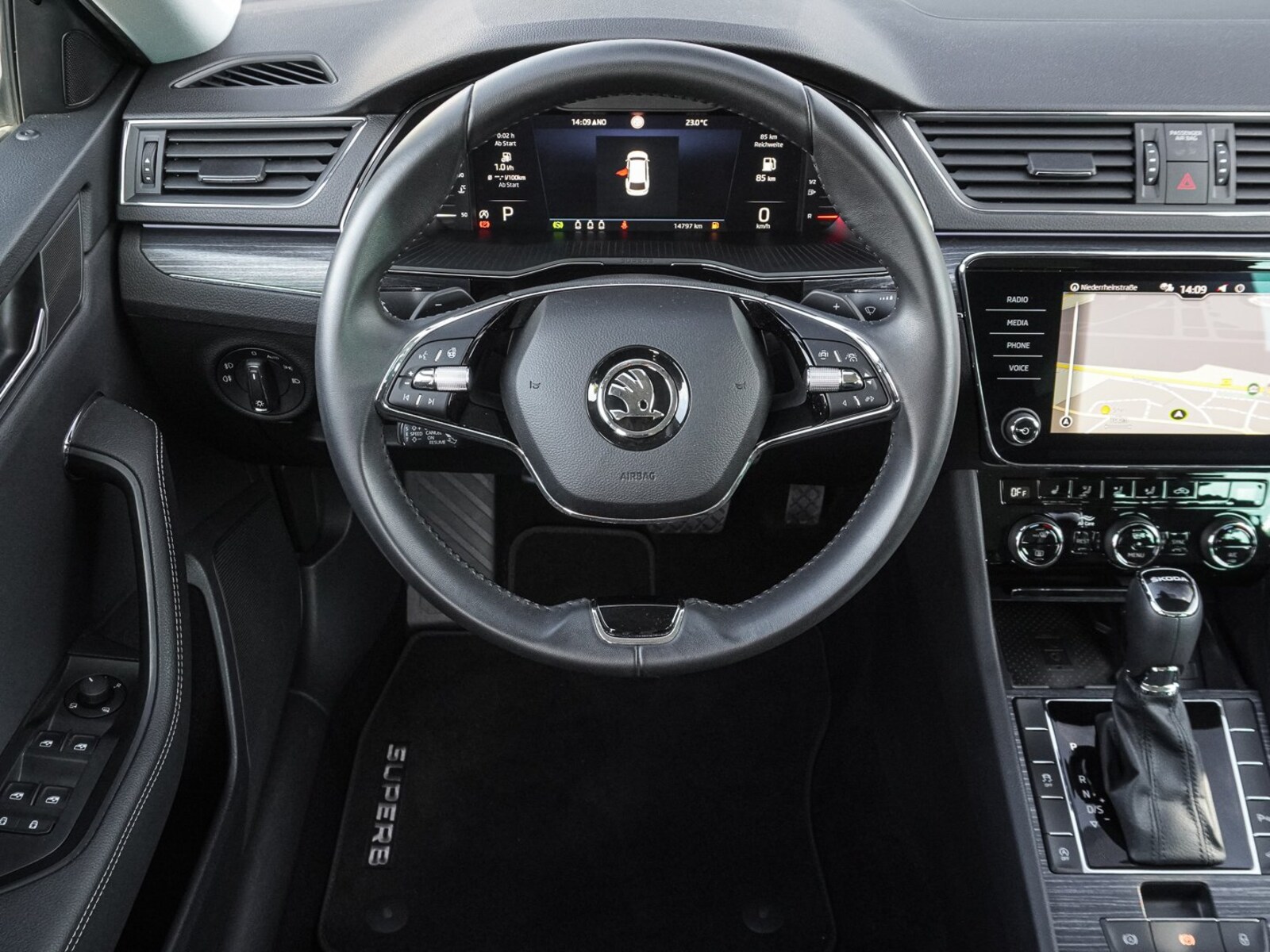 Škoda Superb Combi – Bild 14