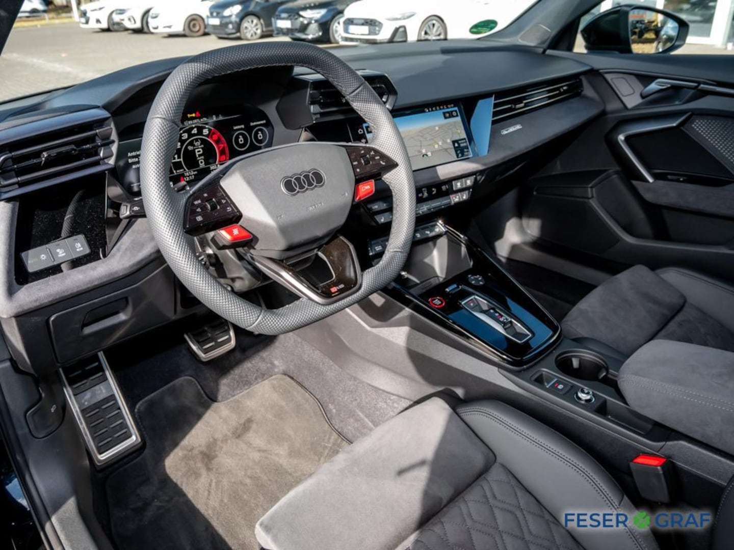 Bild über Audi RS 3 Limousine TFSI quattro 294 kW S tronic - für weitere Informationen kontaktieren Sie den Audi Partner