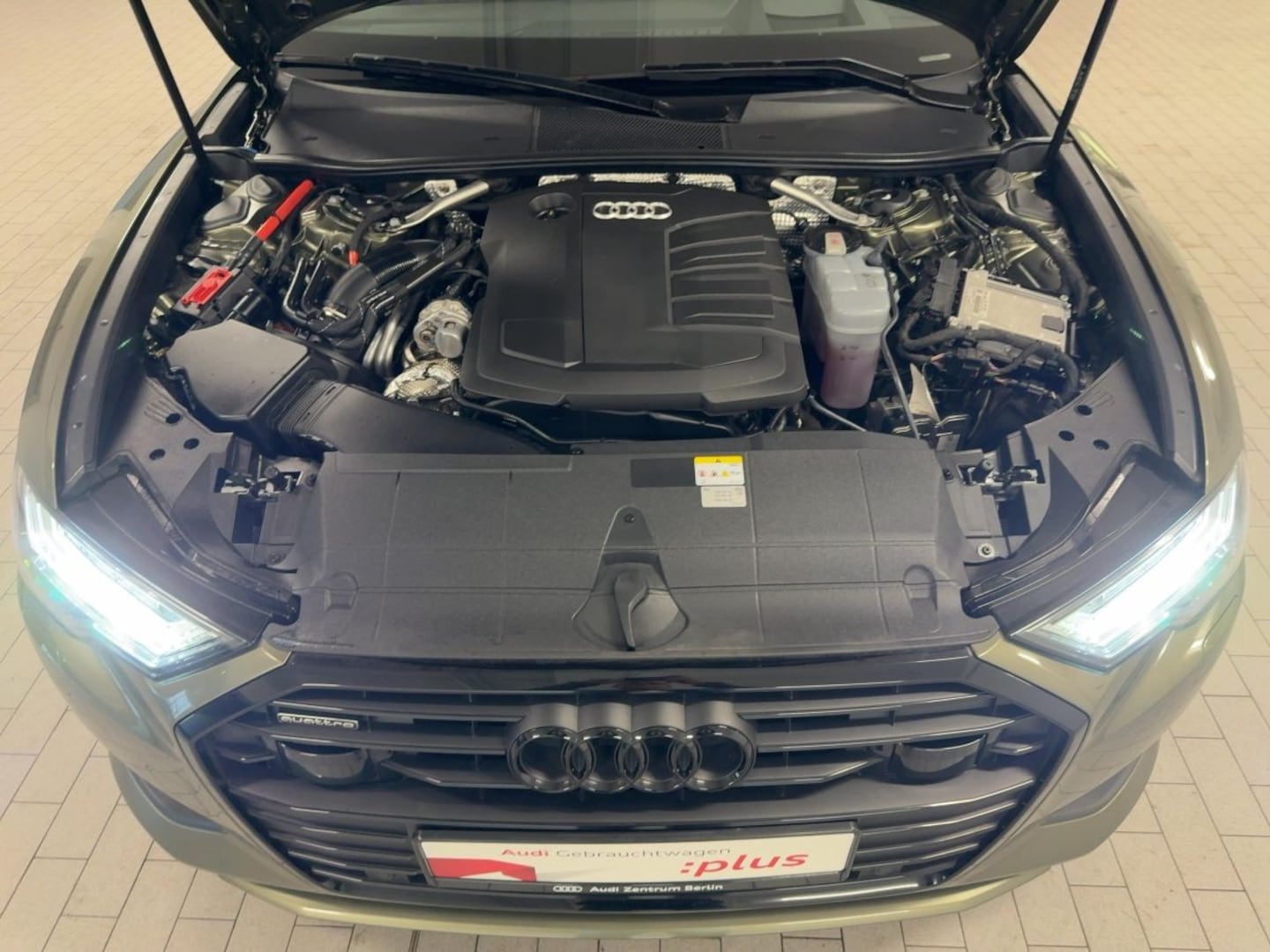 Bild über Audi A6 sport 40 TDI quattro S tronic - für weitere Informationen kontaktieren Sie den Audi Partner
