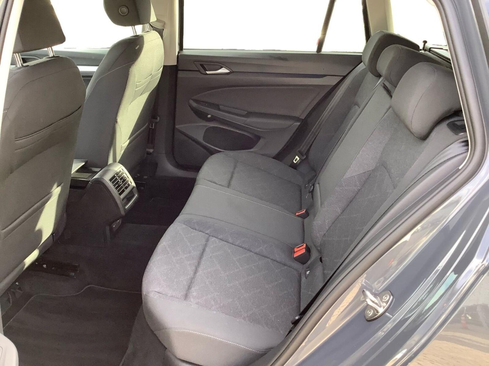 Volkswagen Golf Variant – Bild 10