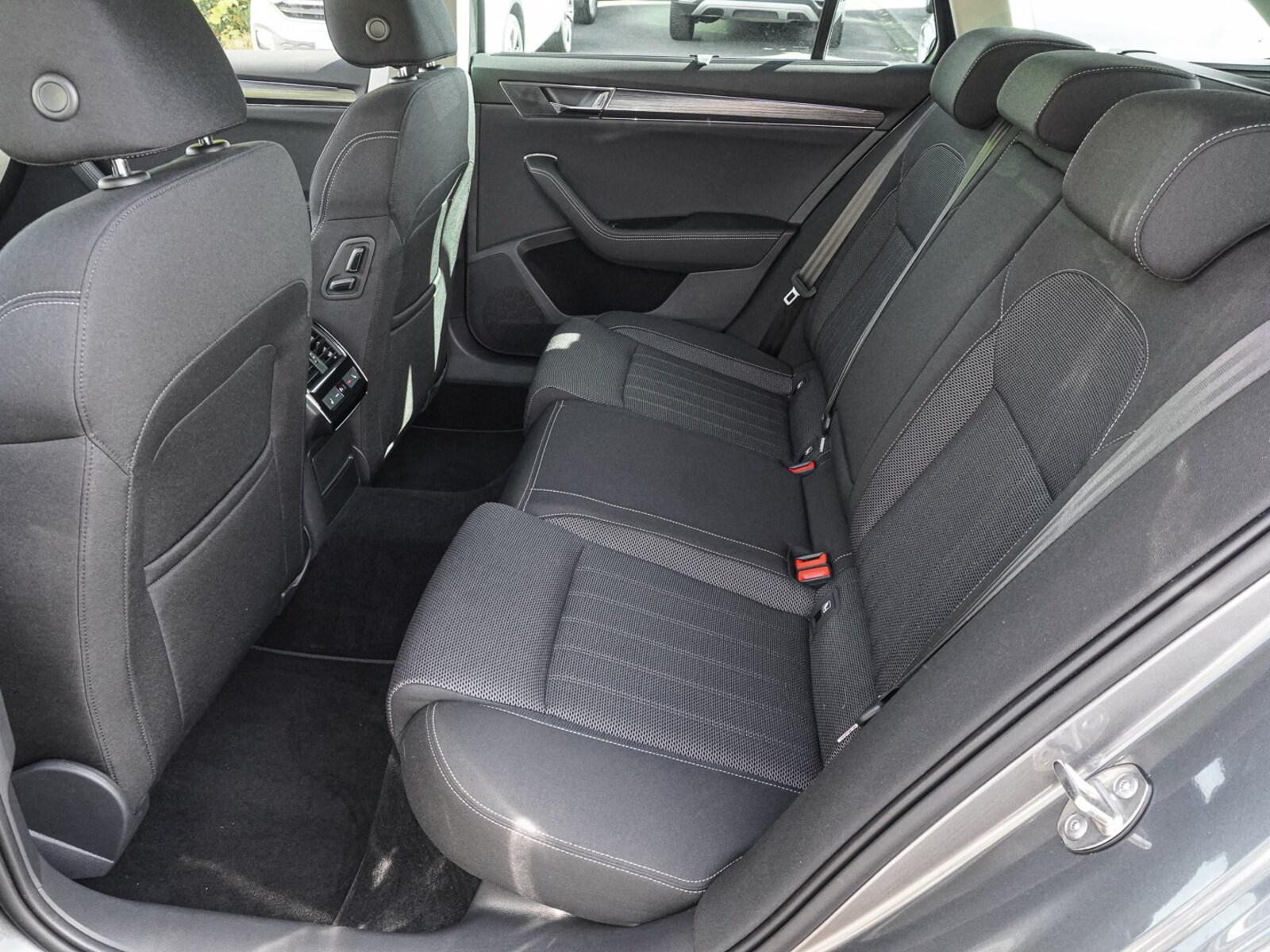 Škoda Superb Combi – Bild 22