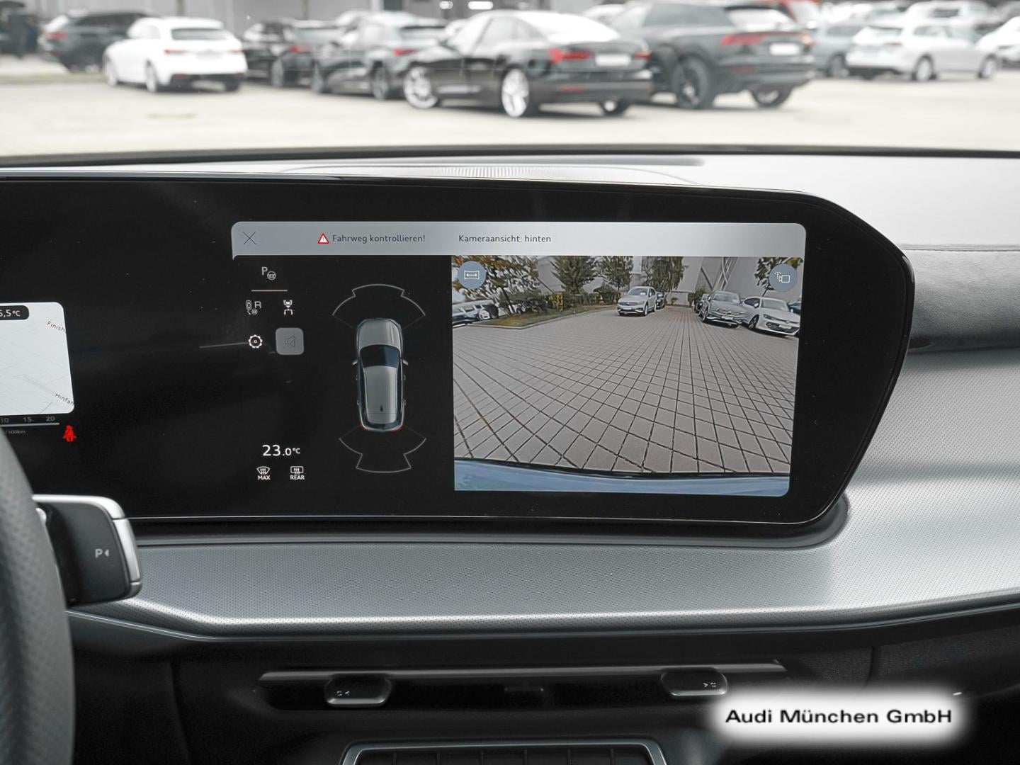 Bild über Audi Q3 SUV TFSI quattro 150 kW S tronic - für weitere Informationen kontaktieren Sie den Audi Partner