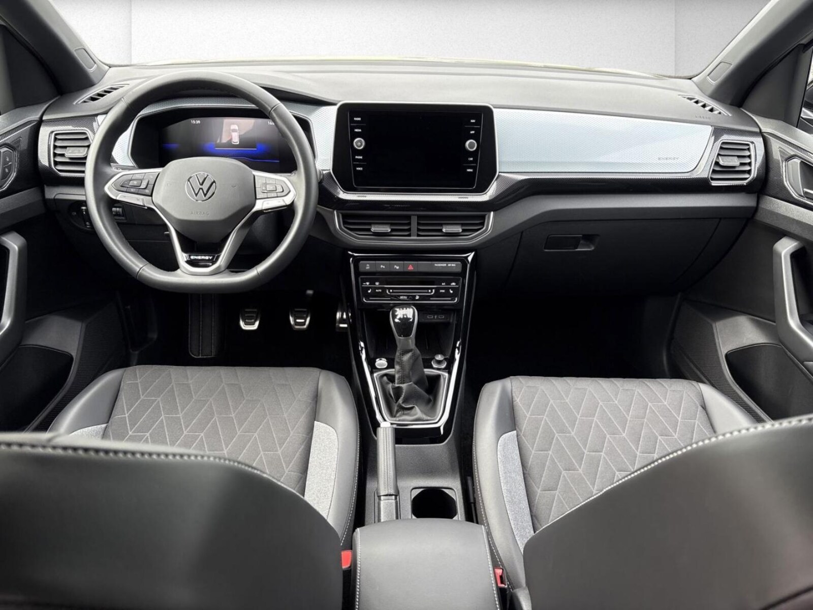 Volkswagen T-Cross – Bild 12