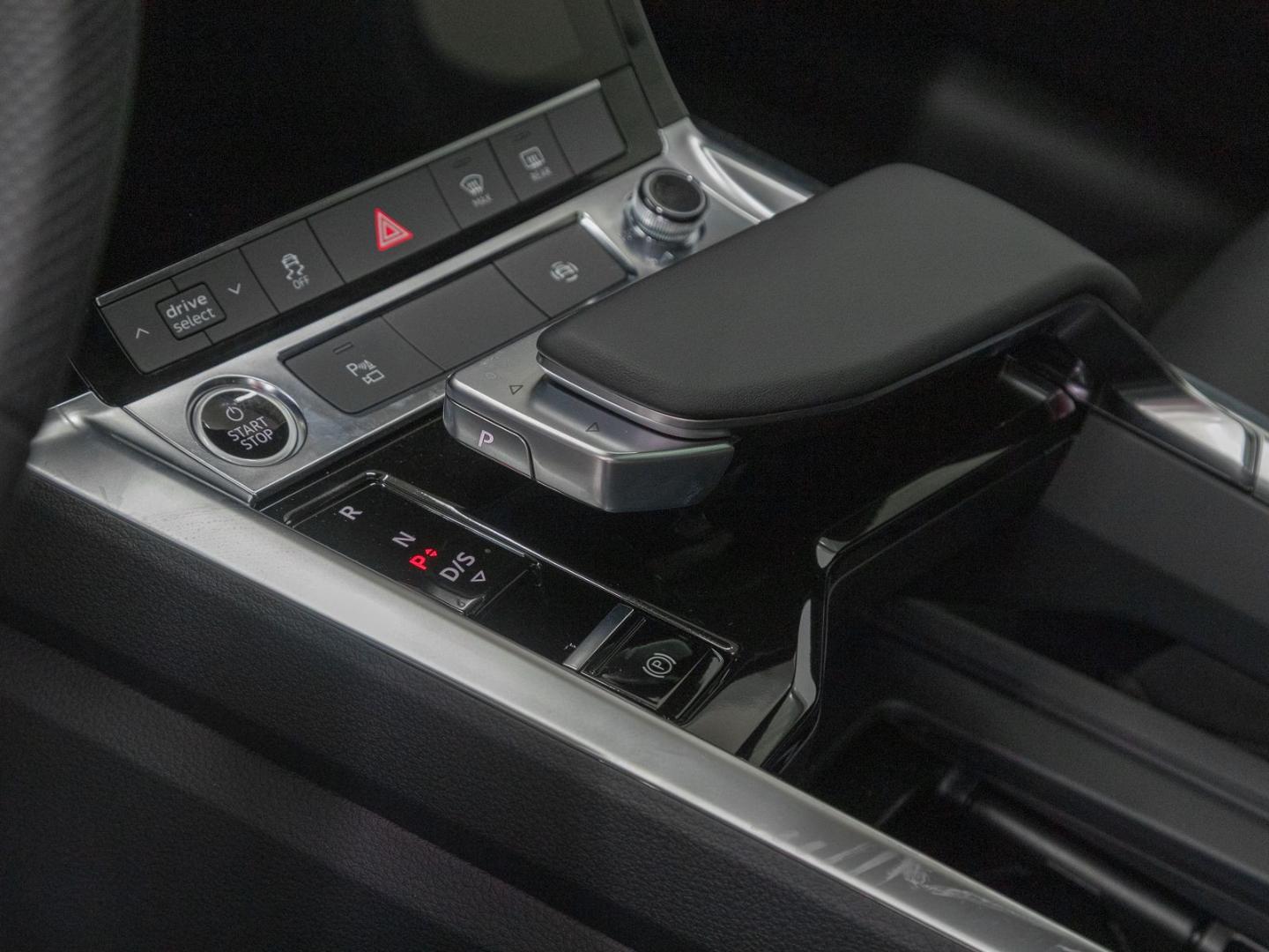 Image about Audi Q8 Sportback e-tron S line 55 e-tron quattro