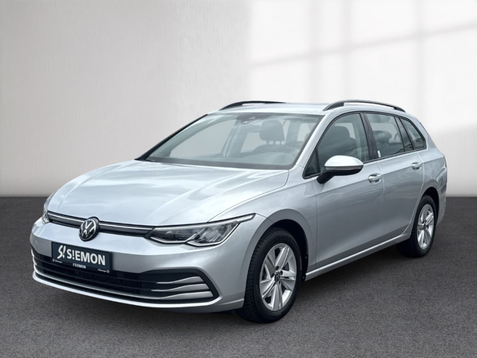 Volkswagen Golf Variant Life
