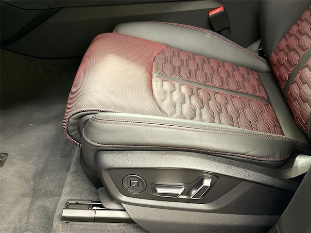2026 Audi RS Q8 Base - Photo 20