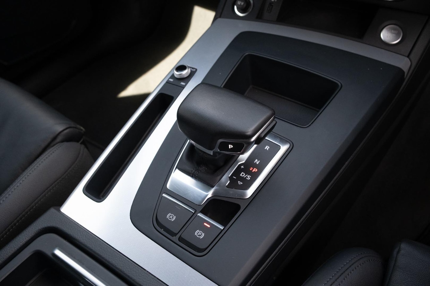 Image about Audi Q5 40 TDI quattro S tronic