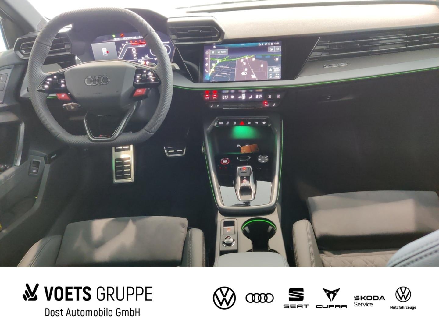 Bild über Audi RS 3 Sportback TFSI quattro 294 kW S tronic - für weitere Informationen kontaktieren Sie den Audi Partner