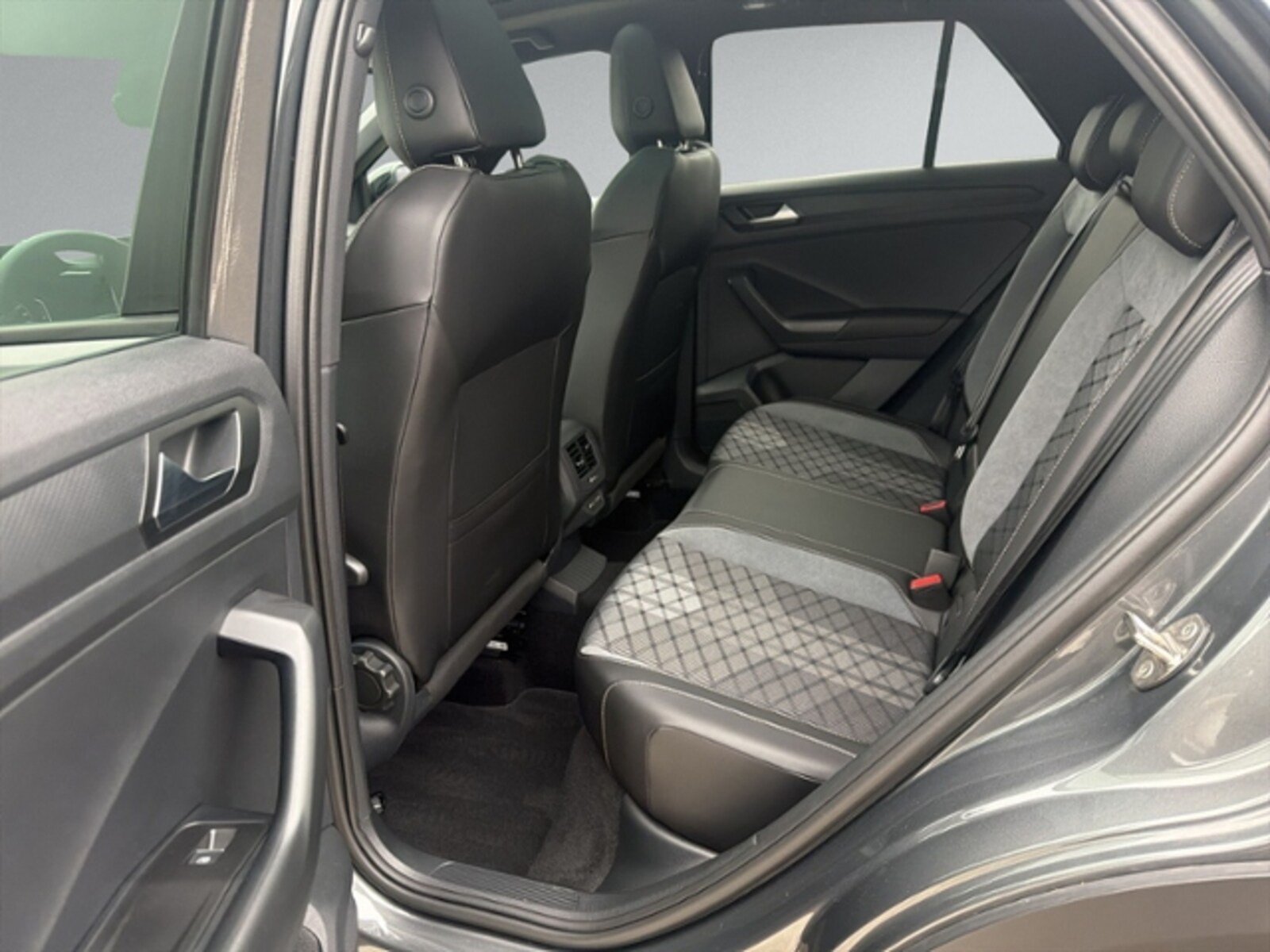 Volkswagen T-Roc – Bild 10