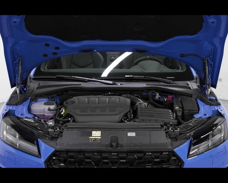 Image about Audi TT Roadster 40 TFSI 145 kW (197 CV) S tronic