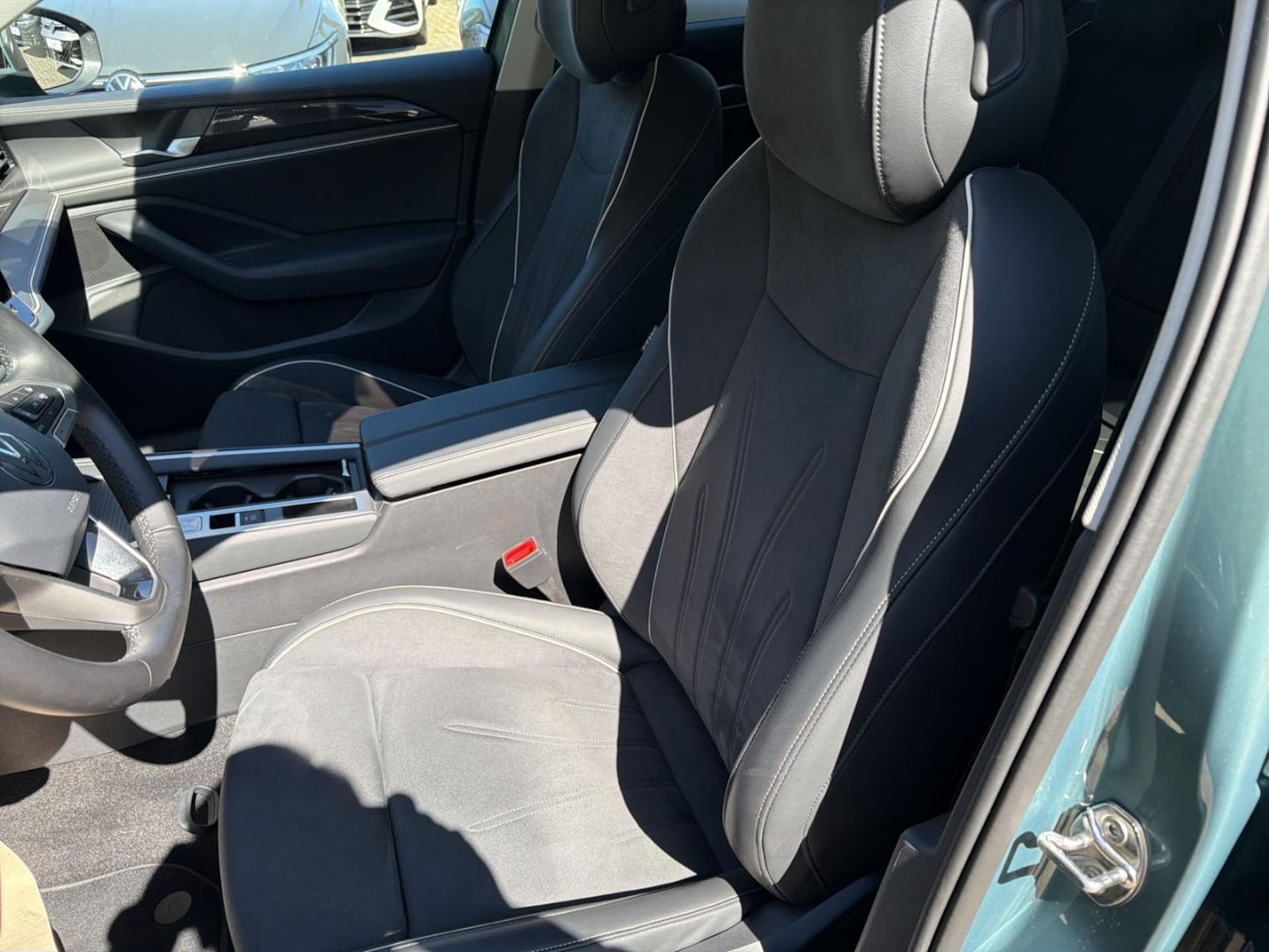 Volkswagen Passat Business