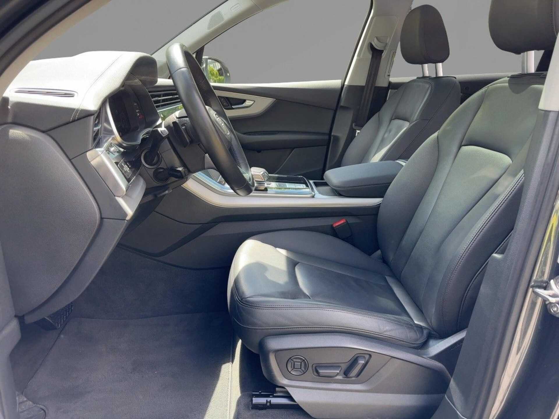 Audi Q7 SUV TFSI e S line