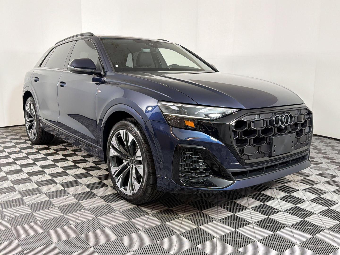 2026 Audi Q8 Premium Plus - Photo 18