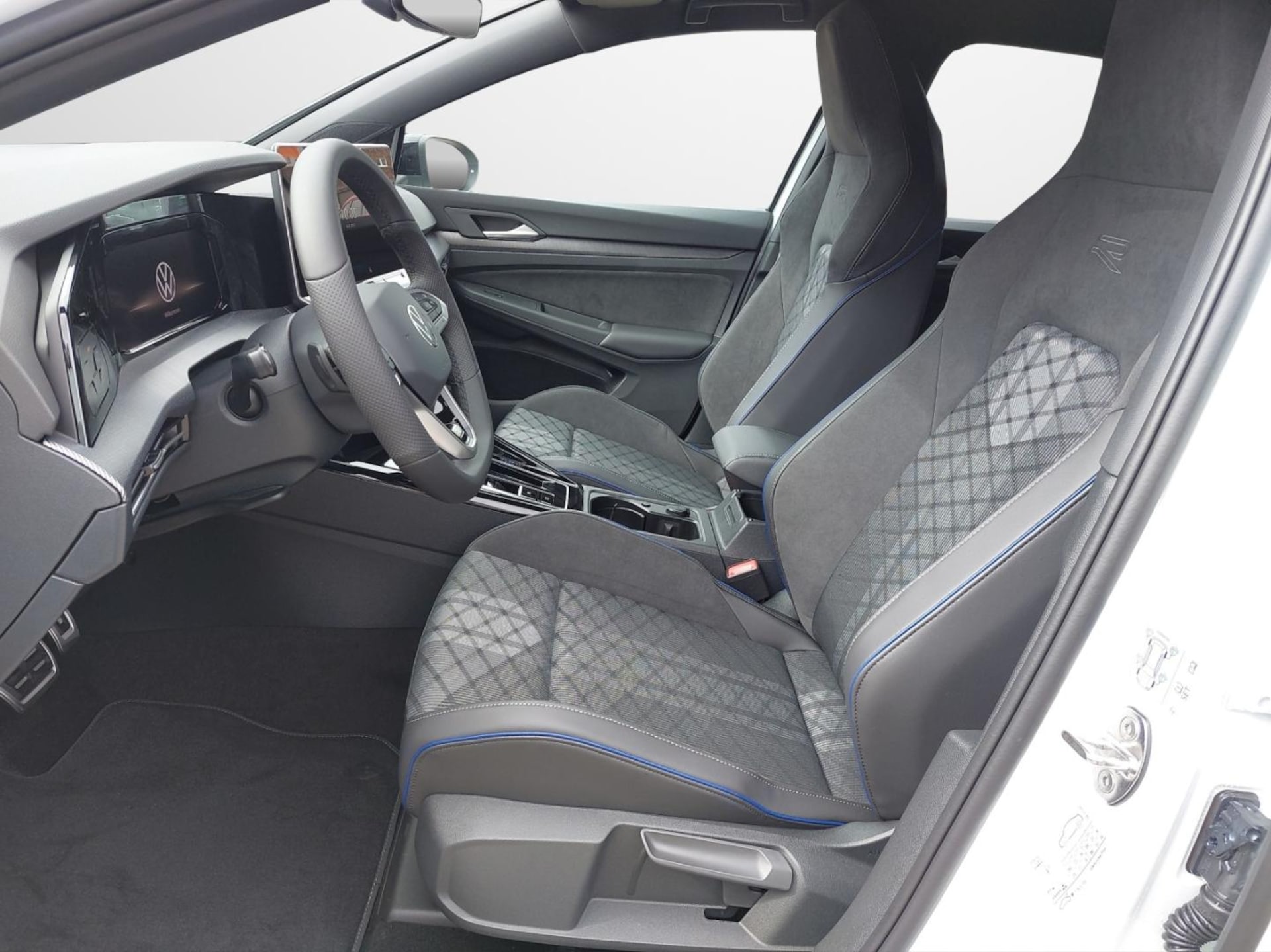 Volkswagen Golf R-Line