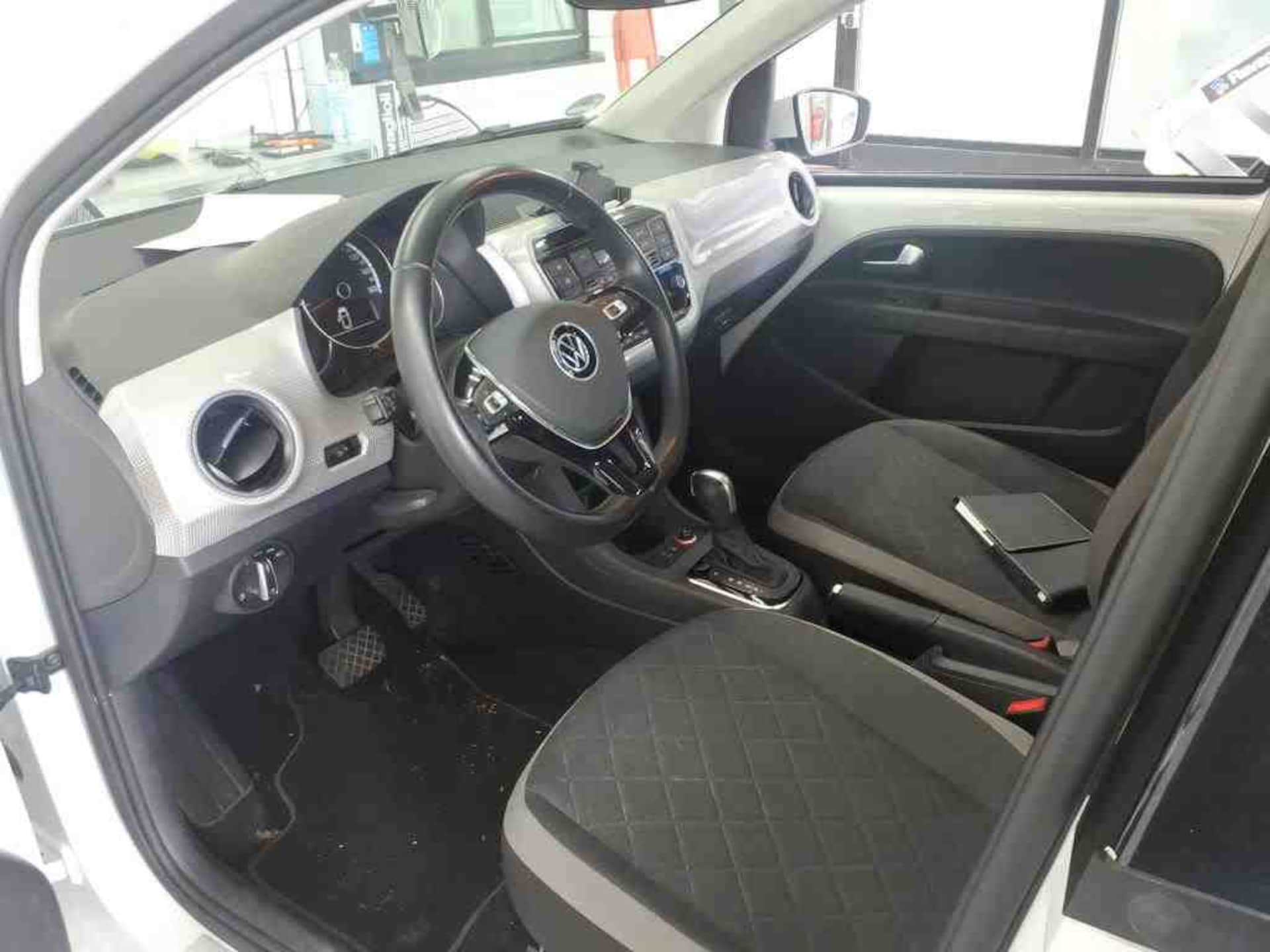 Volkswagen e-up! Style "Plus"
