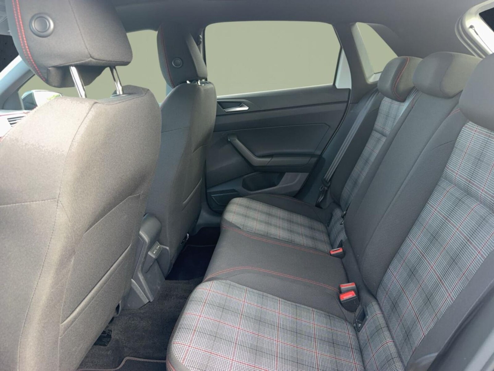 Volkswagen Polo – Bild 12