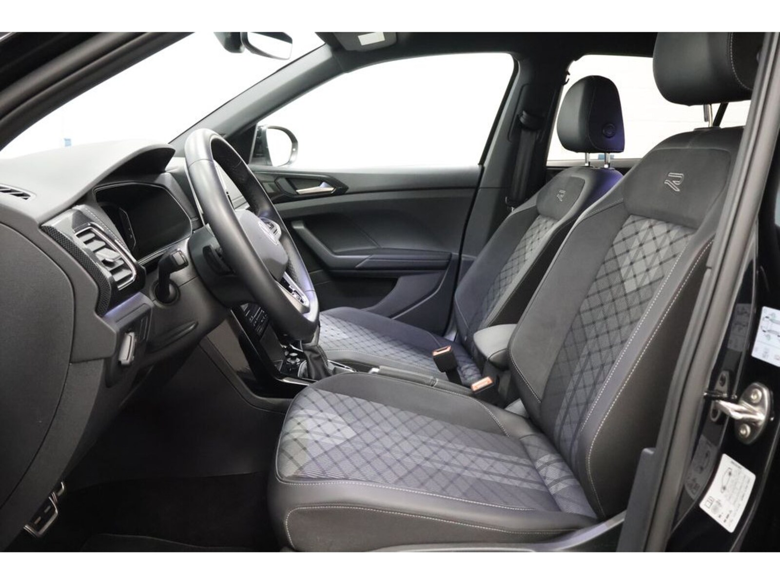 Volkswagen T-Cross – Bild 26