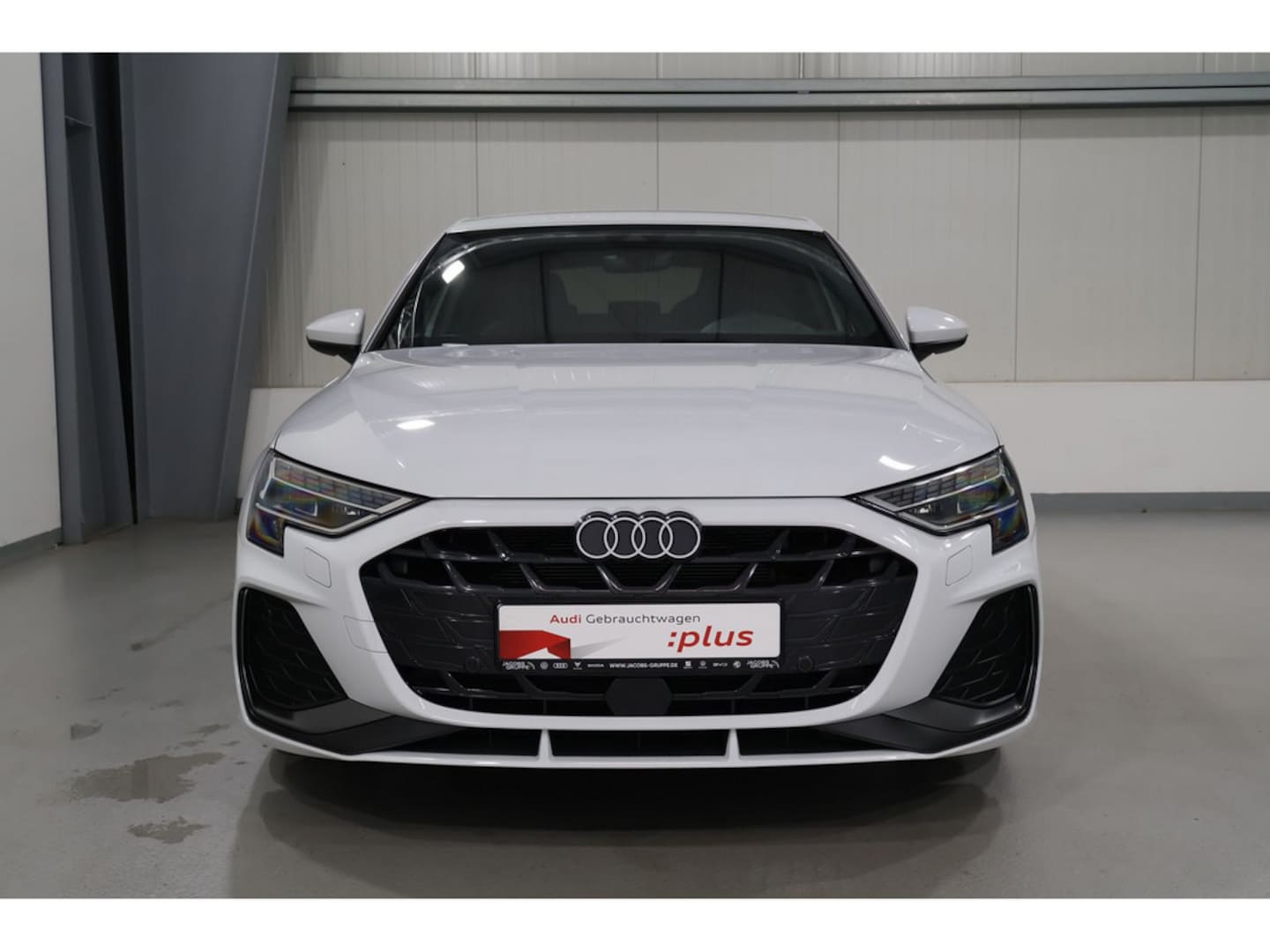 Bild über Audi A3 Sportback S line 35 TDI S tronic - für weitere Informationen kontaktieren Sie den Audi Partner