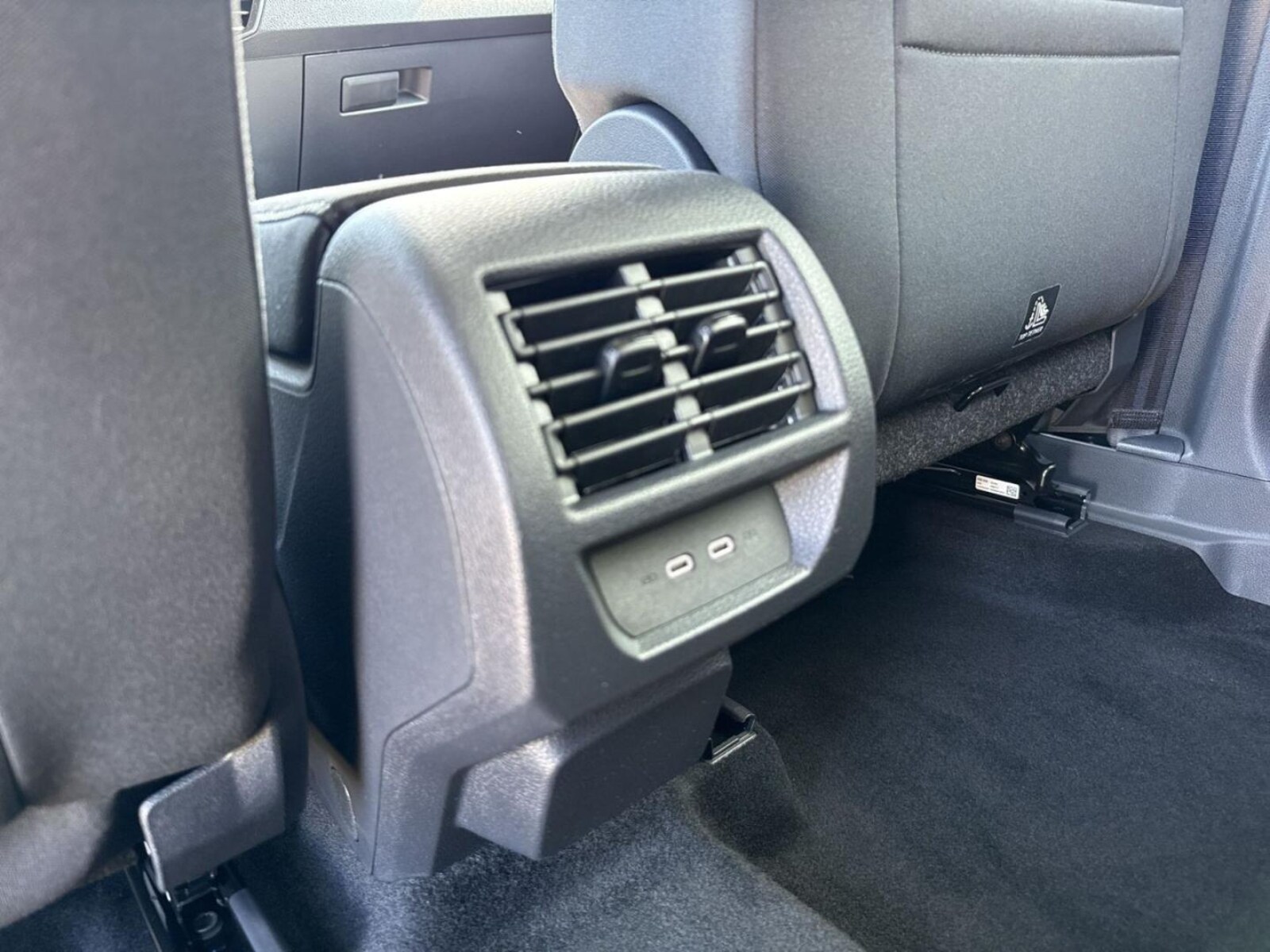 Volkswagen Caddy Maxi – Bild 15