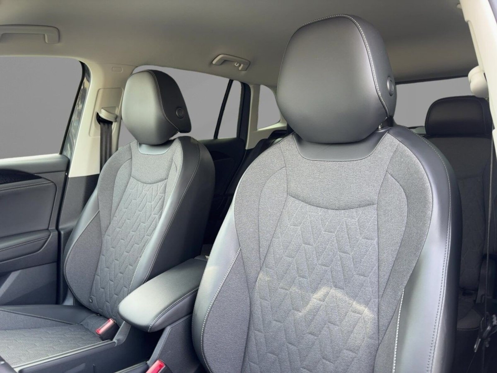 Volkswagen Tiguan – Bild 20