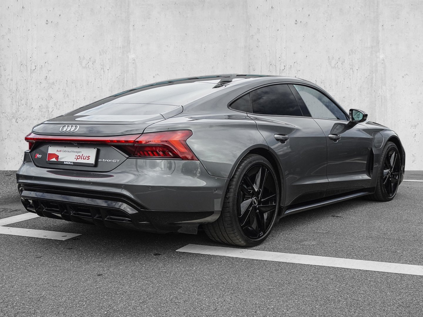 Bild über Audi RS e-tron GT e-tron quattro - für weitere Informationen kontaktieren Sie den Audi Partner
