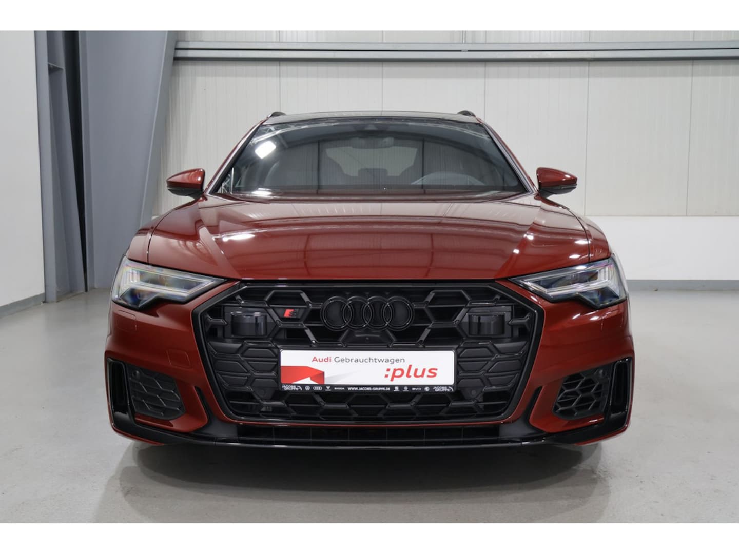 Bild über Audi S6 Avant TDI quattro tiptronic - für weitere Informationen kontaktieren Sie den Audi Partner