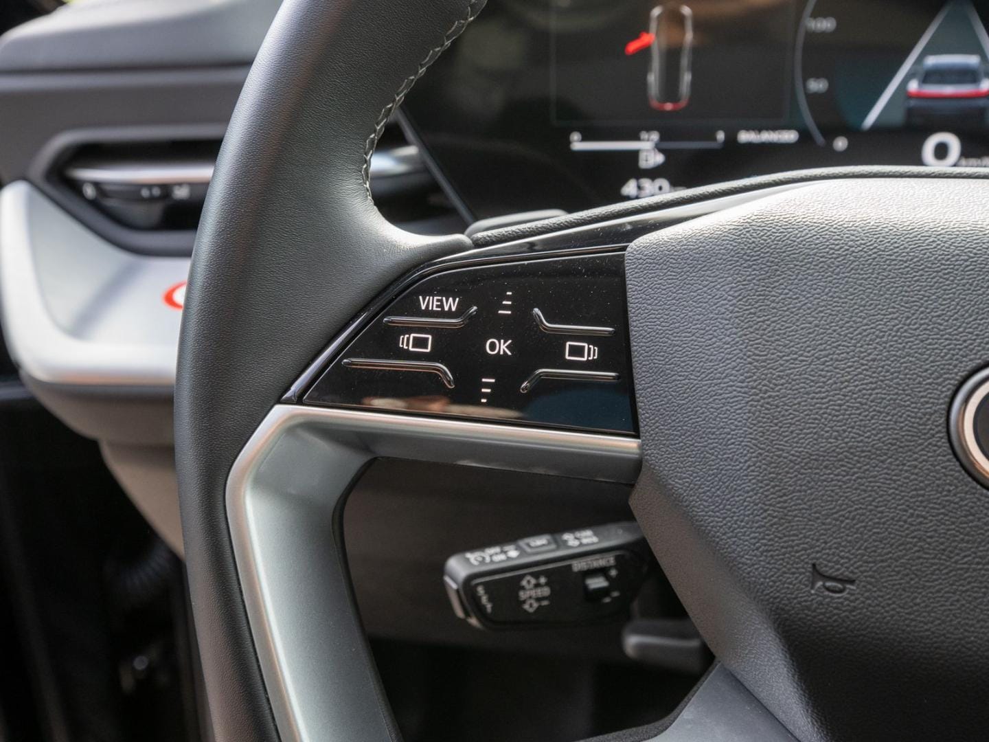 Bild über Audi Q5 SUV TDI quattro 150 kW S tronic - für weitere Informationen kontaktieren Sie den Audi Partner