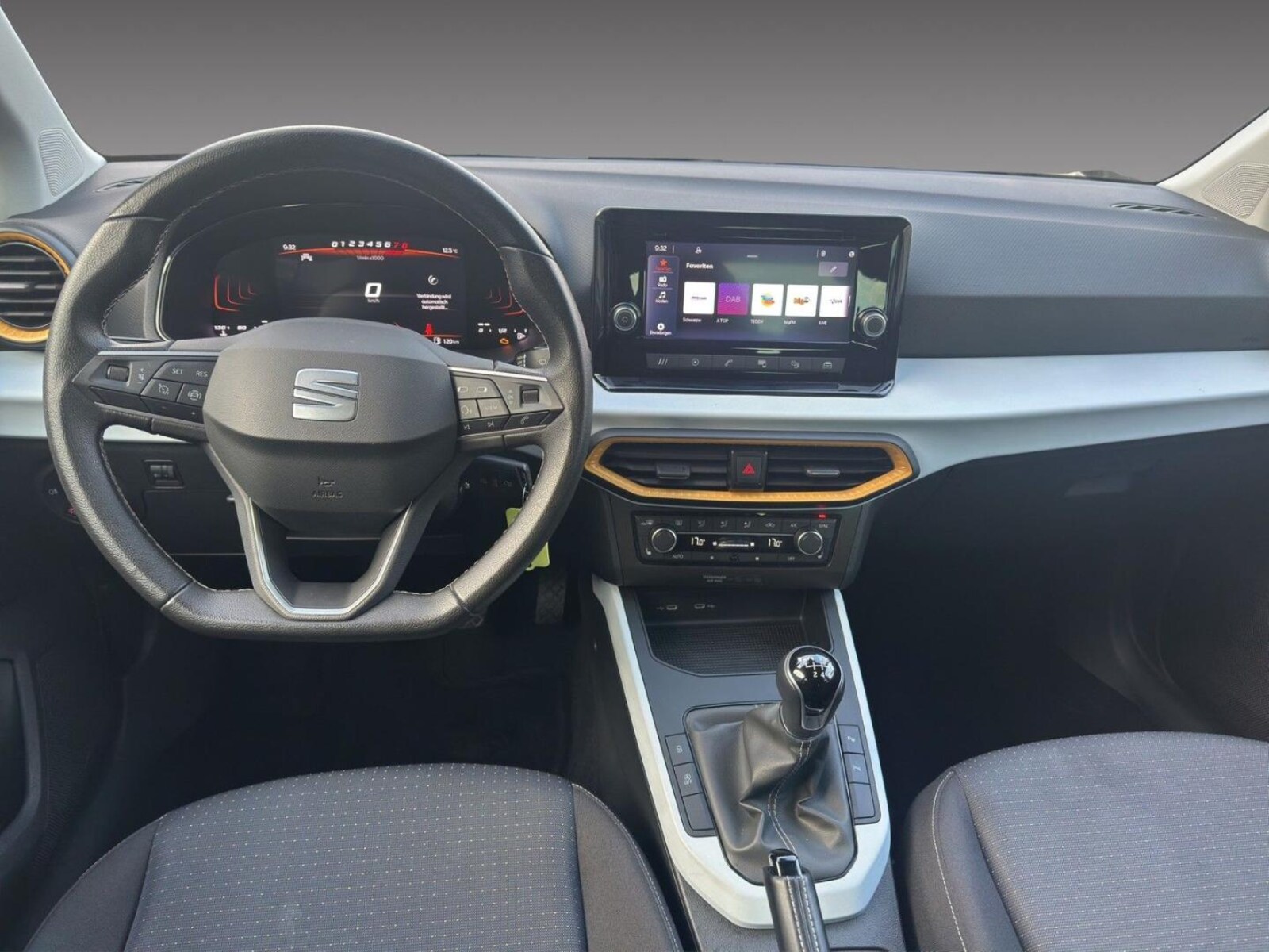 SEAT Arona – Bild 13