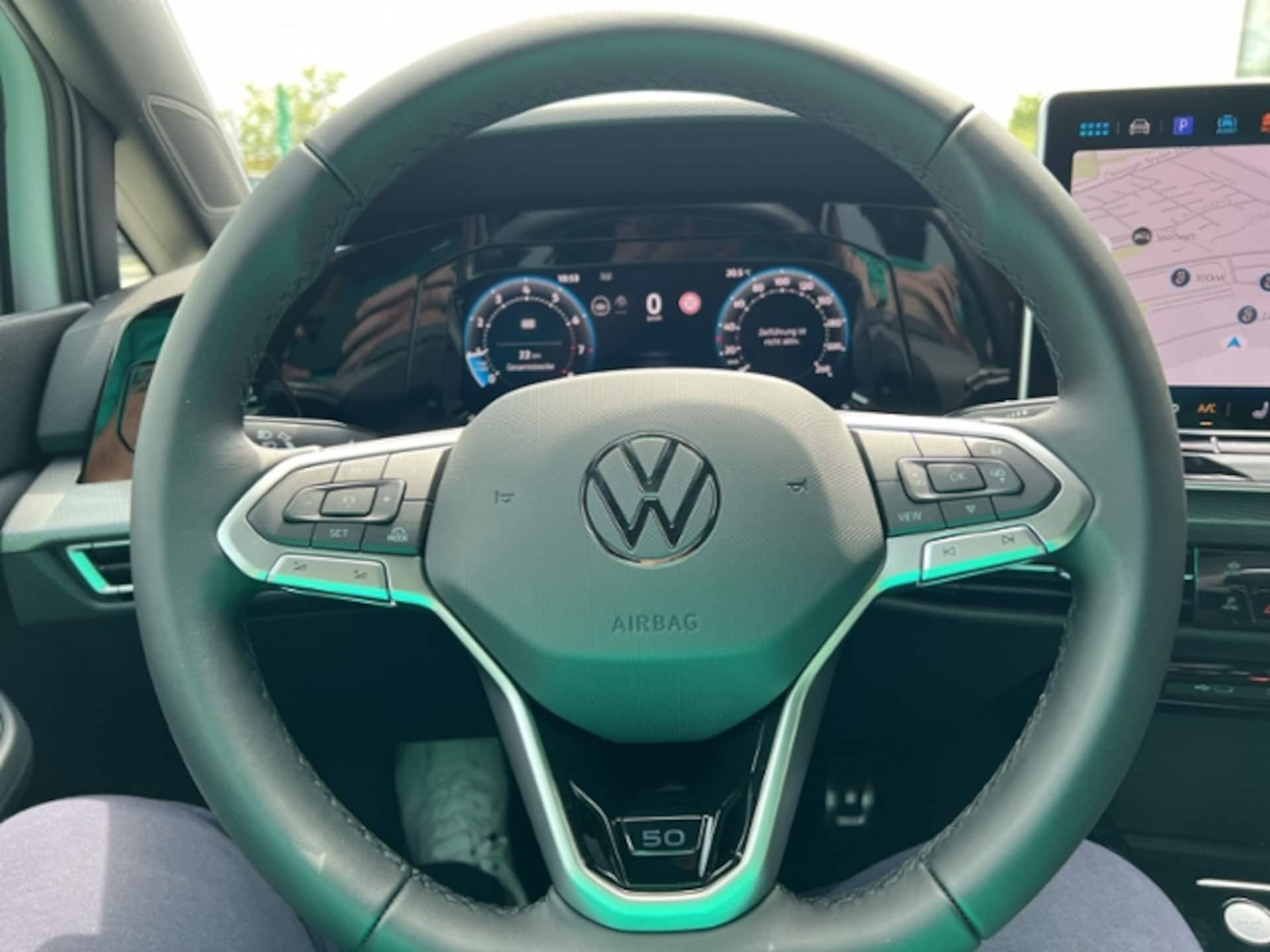 Volkswagen Golf Style
