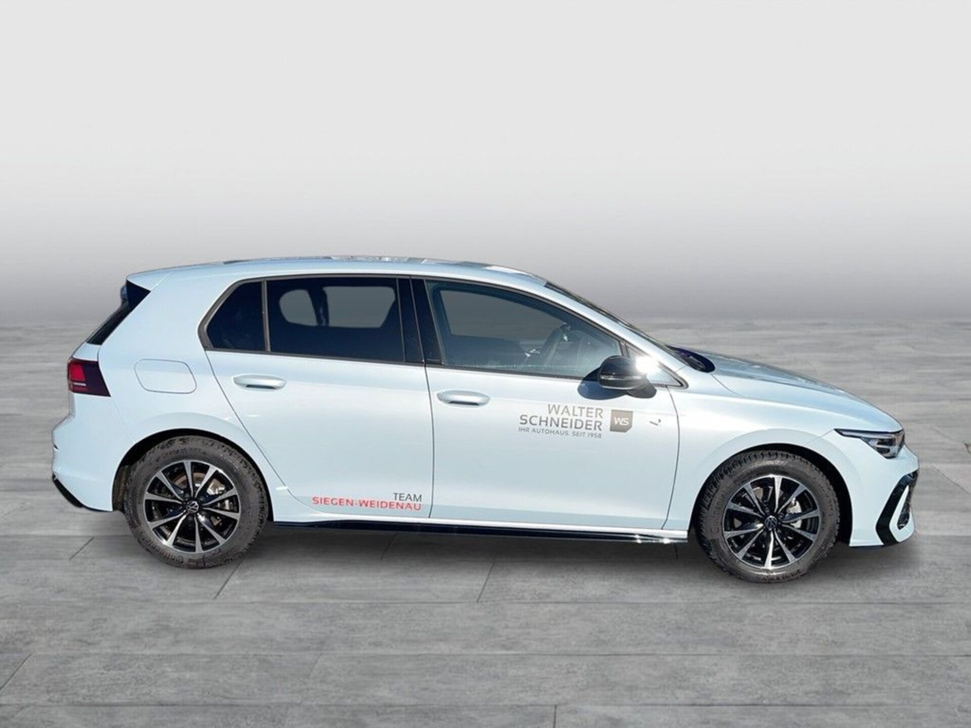 Volkswagen Golf R-Line