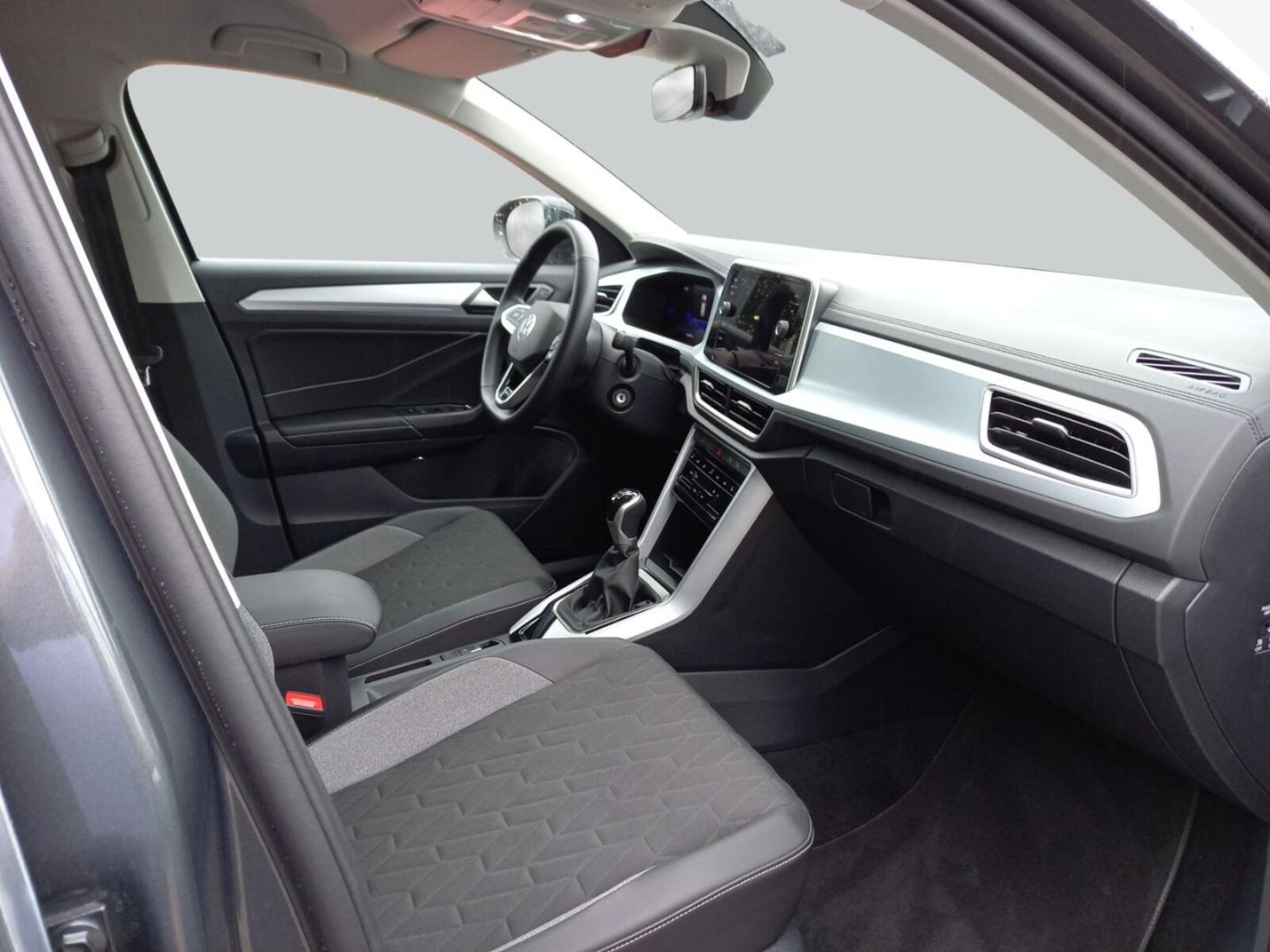 Volkswagen T-Roc – Bild 12