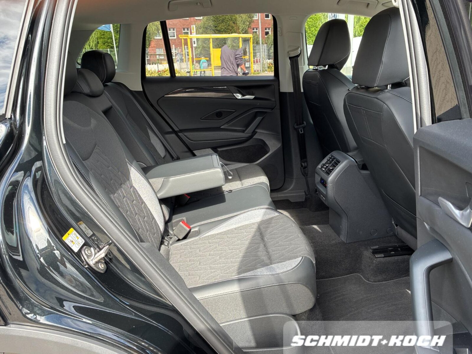 Volkswagen Tiguan – Bild 9
