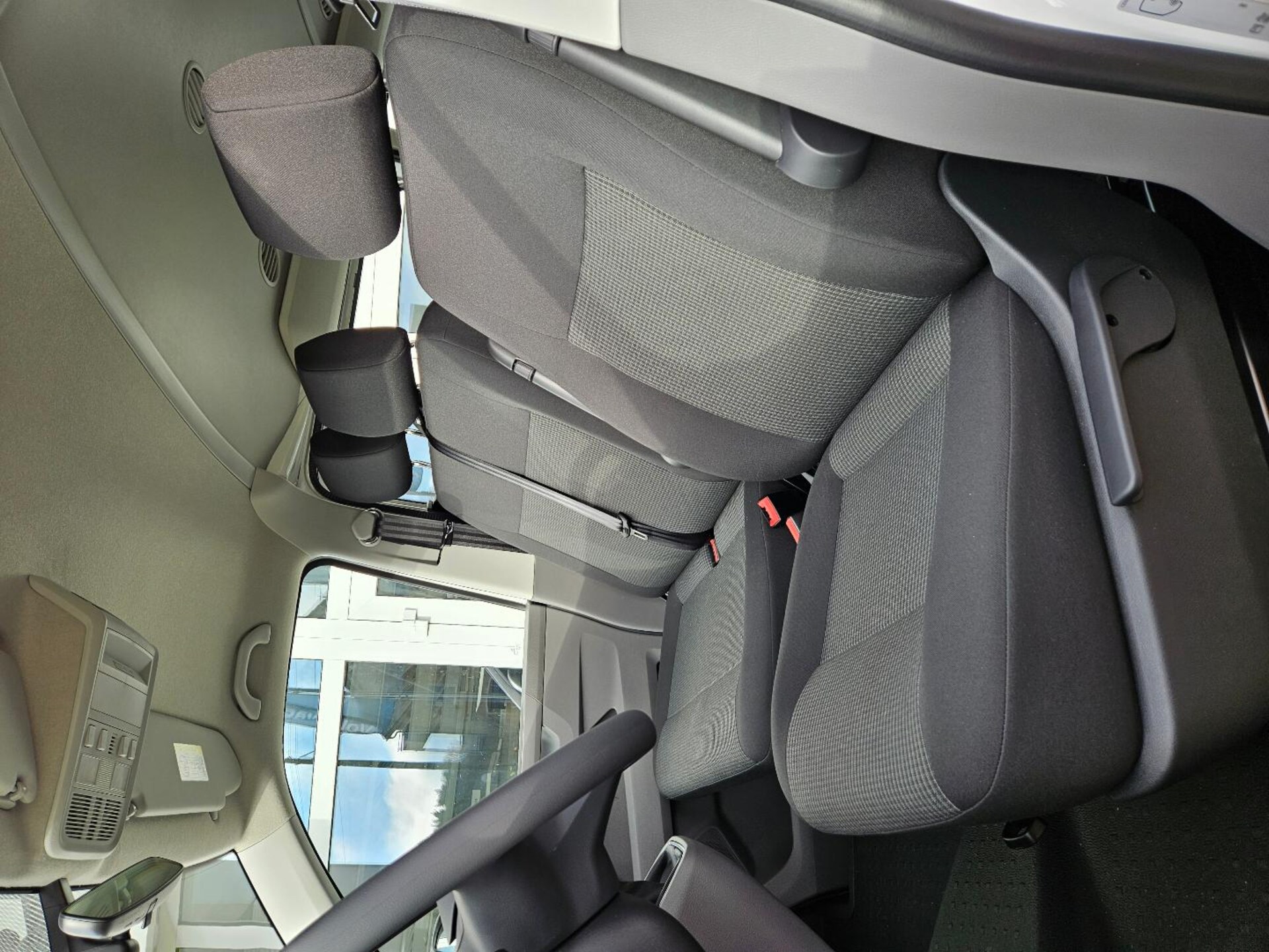 Volkswagen T6.1 Transporter Kombi kurzer Radstand