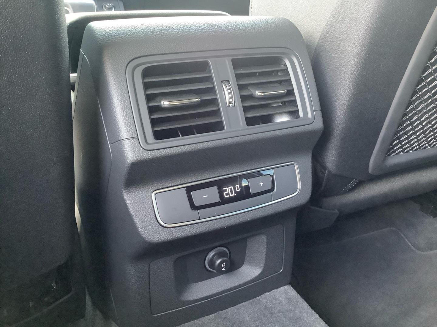 Image about Audi Q5 TFSI e 50 TFSI e quattro S tronic