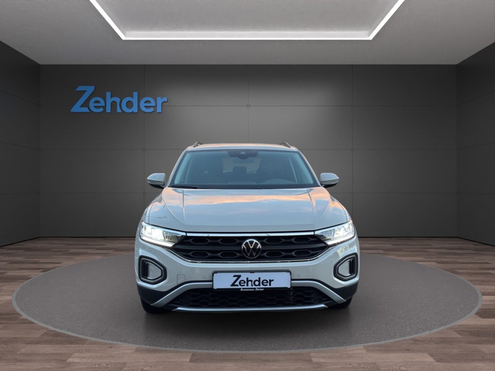 Volkswagen T-Roc – Bild 8