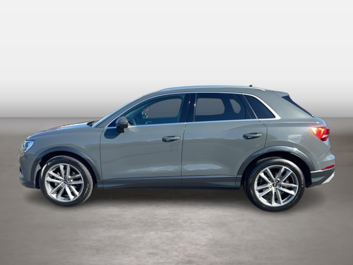 Bild über Audi Q3 advanced 35 TDI S tronic - für weitere Informationen kontaktieren Sie den Audi Partner