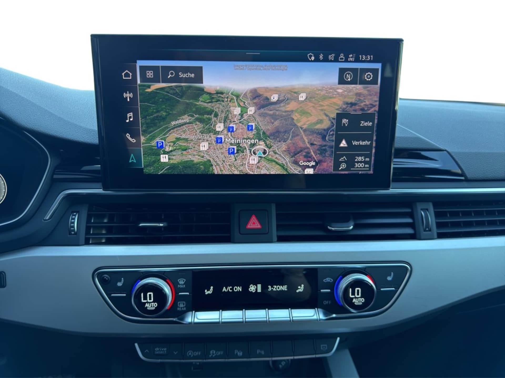 Audi A4 Avant S line